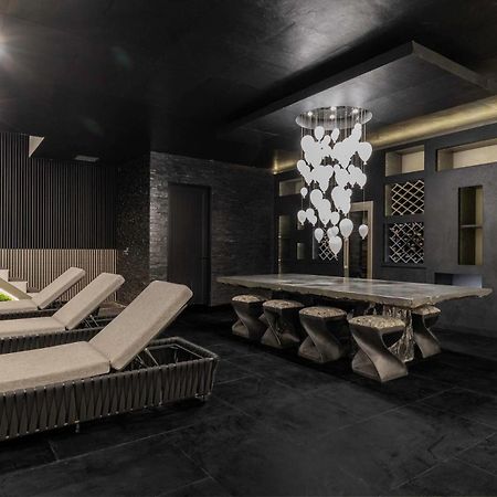 Palm Villa - Award Winning Modern Luxury & Exclusive Villa Resort Chiang Mai Exterior photo