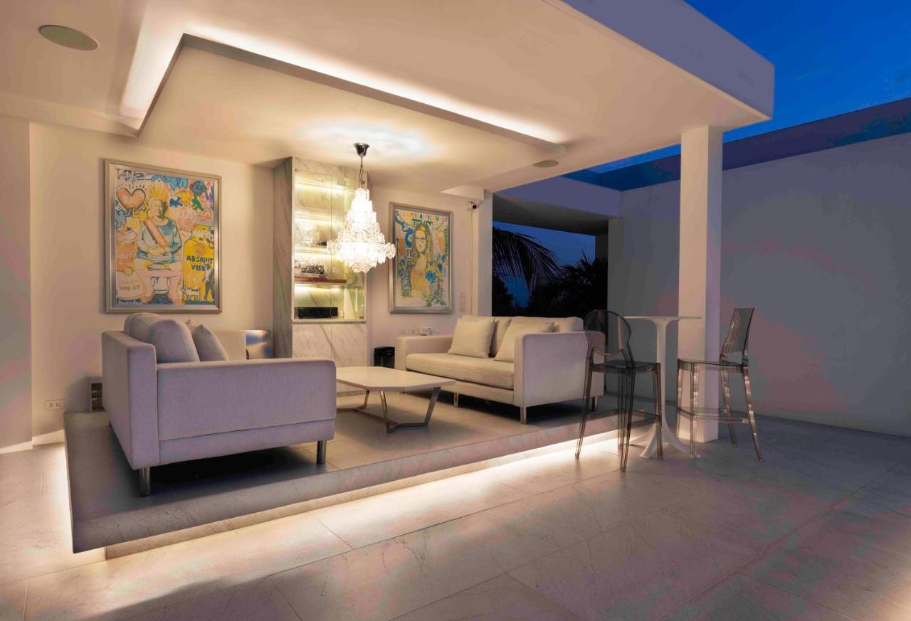 Palm Villa - Award Winning Modern Luxury & Exclusive Villa Resort Chiang Mai Exterior photo