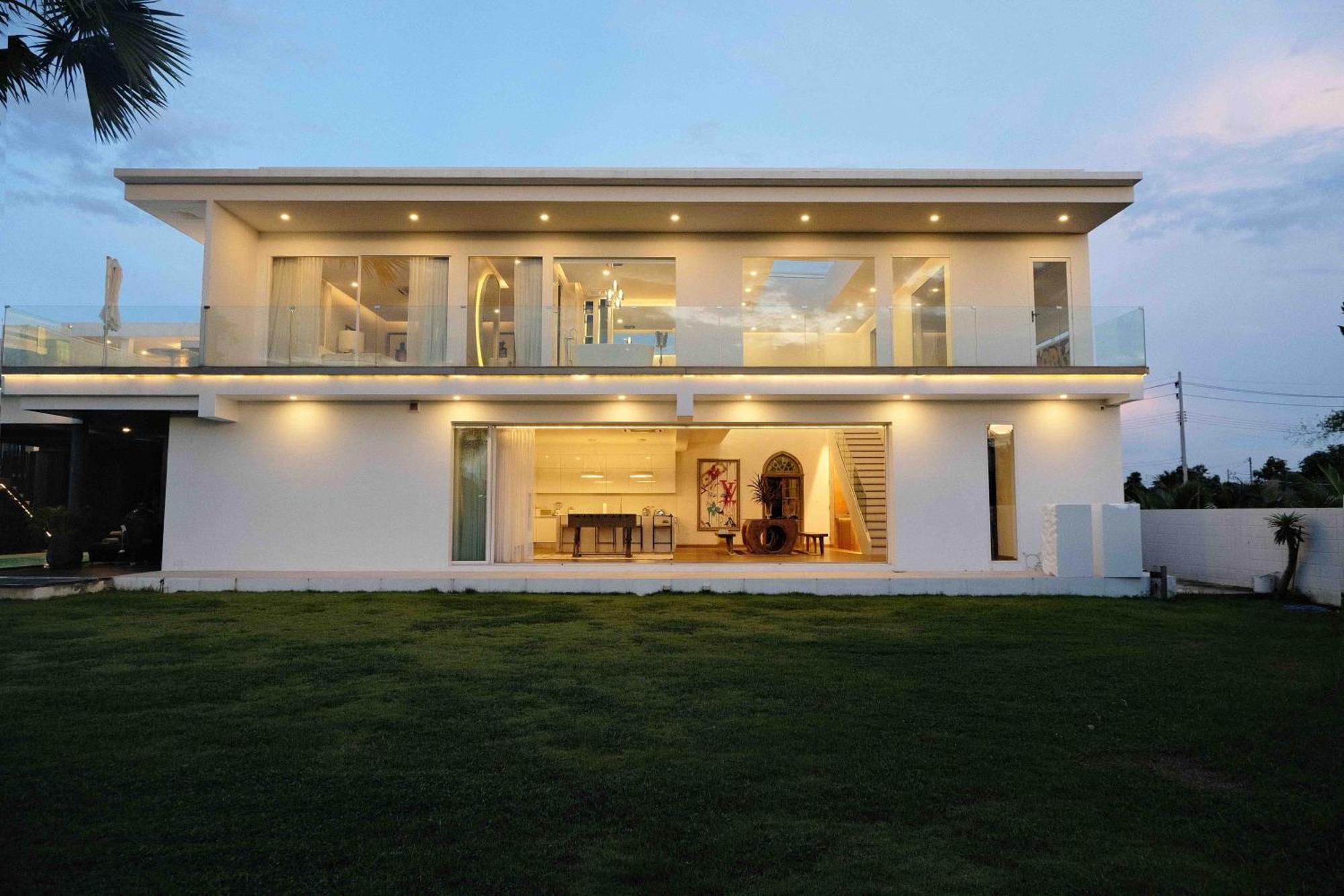 Palm Villa - Award Winning Modern Luxury & Exclusive Villa Resort Chiang Mai Exterior photo